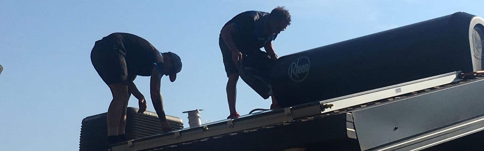 installing solar hot water Installing Solar Hot Water