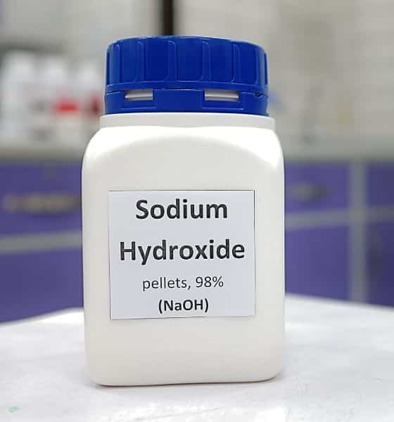 Sodium Hydroxide Powder Solution