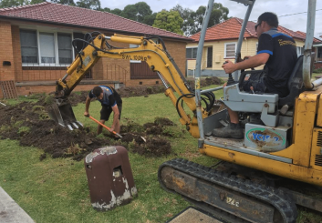 Site Excavation To Replace Leak Or Burst Pipe - The Plumbing &Amp; Electrical Doctor