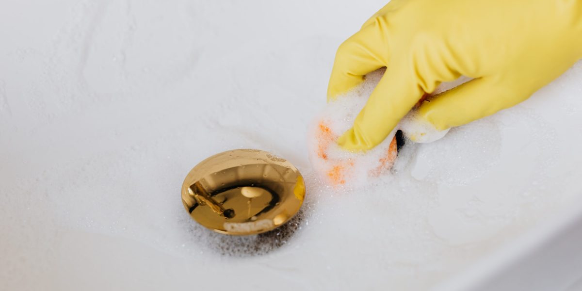 How To Clear A Blocked Sewage Drain