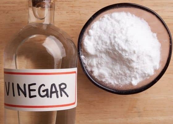 Vinegar & Baking Soda